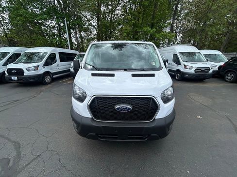 Used 2024 Ford Transit 250 Low Roof w/ Exterior Upgrade Package RWD image 2