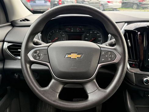 Used 2020 Chevrolet Traverse LS AWD/4WD image 10