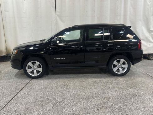 Used 2014 Jeep Compass Sport w/ Power Value Group AWD/4WD image 2