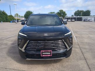 Used 2025 Buick Enclave Preferred FWD video 2