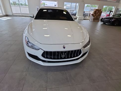 Used 2018 Maserati Ghibli S Q4 AWD/4WD image 3