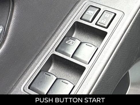 Certified 2024 Nissan Frontier SV AWD/4WD image 7