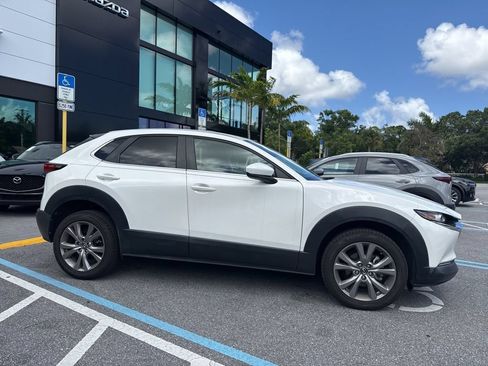 Used 2021 MAZDA CX-30 FWD 2.5 S w/ Select Package image 4
