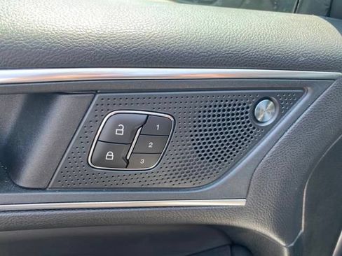 Used 2024 Ford Edge Titanium AWD/4WD image 23