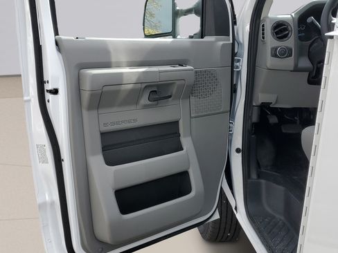 New 2026 Ford E-350 and Econoline 350 Super Duty w/ Power Equipment Group RWD image 20