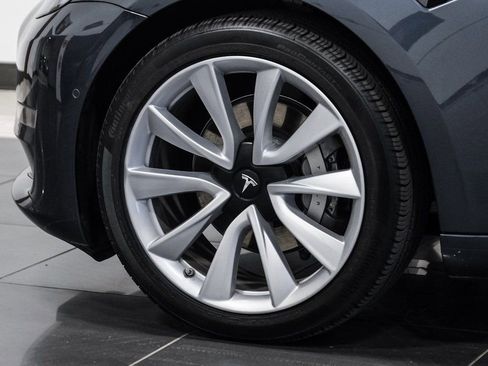 Used 2020 Tesla Model 3 Long Range image 52