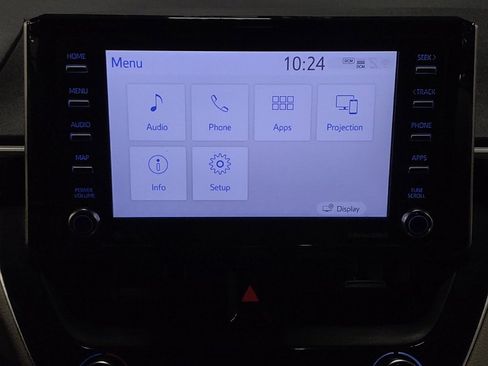 Used 2021 Toyota Corolla LE image 25