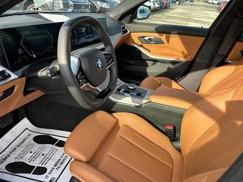 Used 2025 BMW 330i Sedan RWD image 11