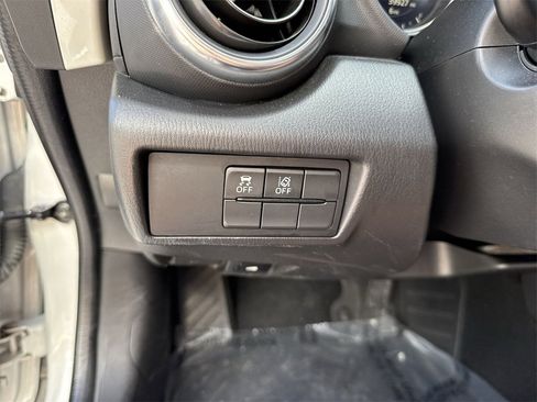 Used 2019 MAZDA MX-5 Miata Grand Touring image 56