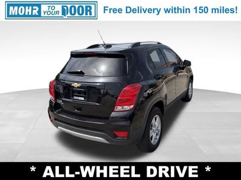 Used 2021 Chevrolet Trax LT AWD/4WD image 6