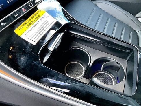 New 2026 Mercedes-Benz GLC 300 4MATIC image 11