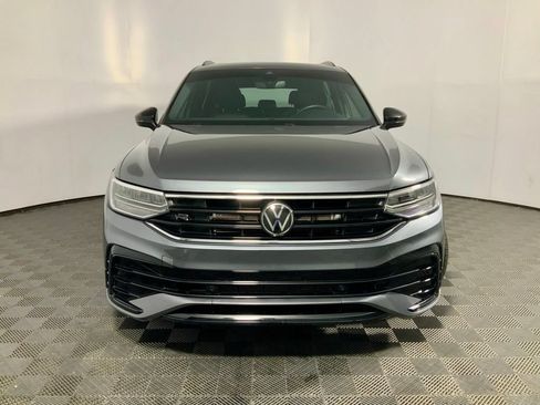 Used 2023 Volkswagen Tiguan SE R-Line AWD/4WD image 5