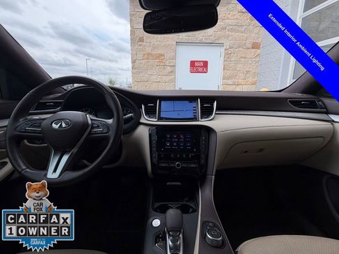 Used 2019 INFINITI QX50 Essential w/ Sensory Package image 29