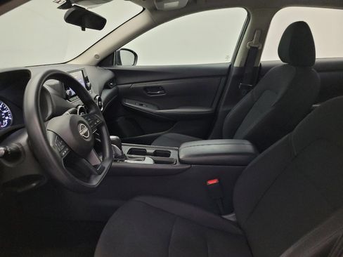 Used 2024 Nissan Sentra S FWD image 17