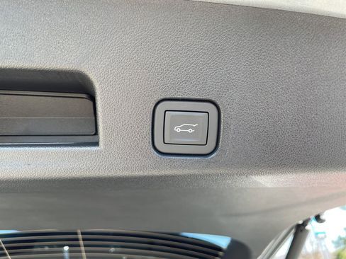 New 2026 Chevrolet Traverse RS image 52