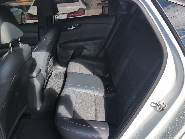 Used 2023 Kia Forte GT-Line w/ GT-Line Technology Package FWD image 23