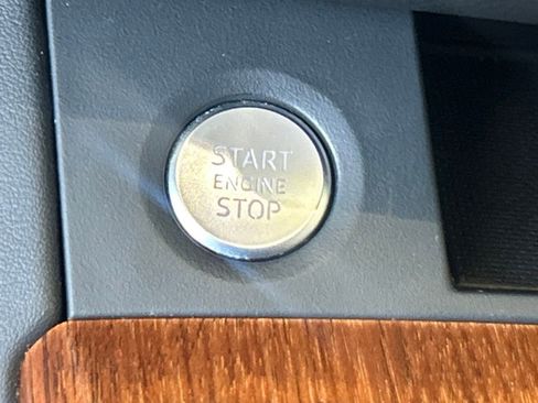 Used 2023 Audi Q5 2.0T Premium Plus image 42