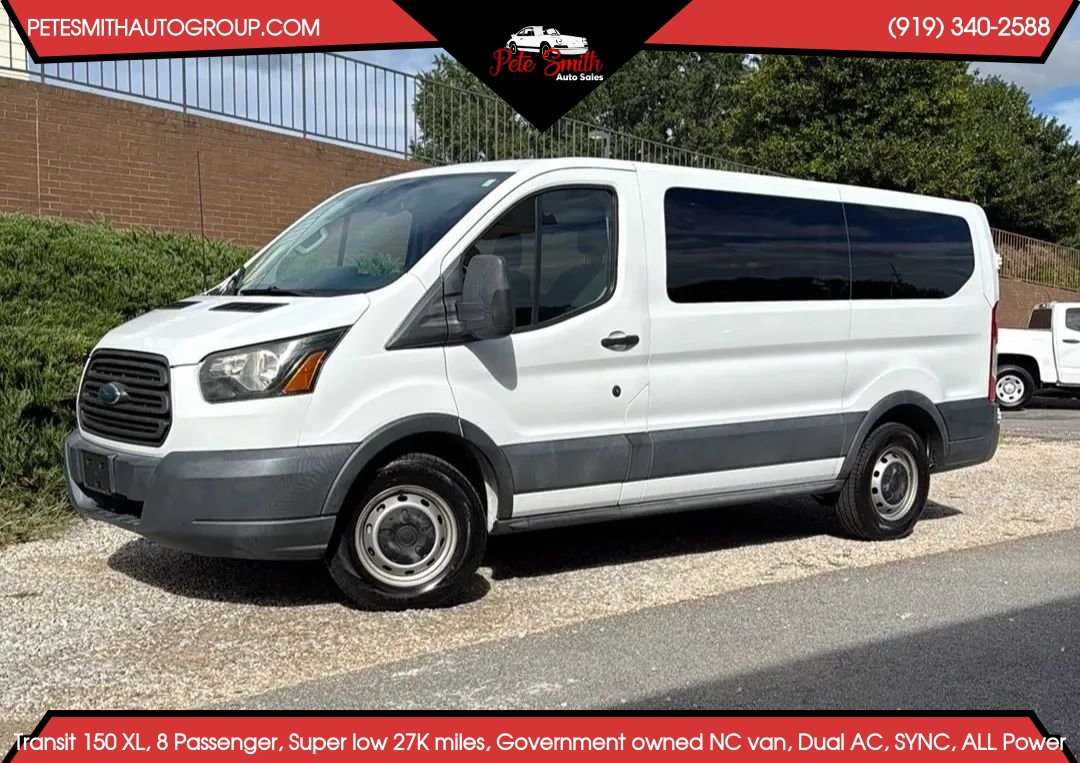 Used 2017 Ford Transit 150 XL RWD image 1