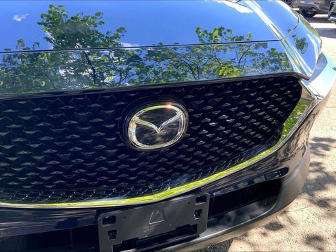 Certified 2025 MAZDA CX-30 AWD 2.5 S w/ Premium Package image 32
