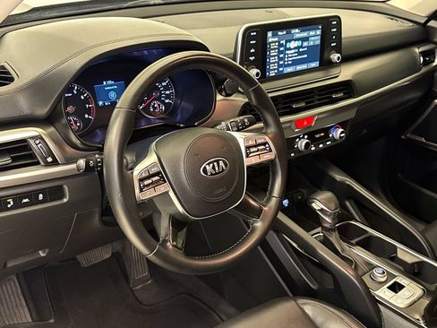 Used 2021 Kia Telluride LX FWD image 19