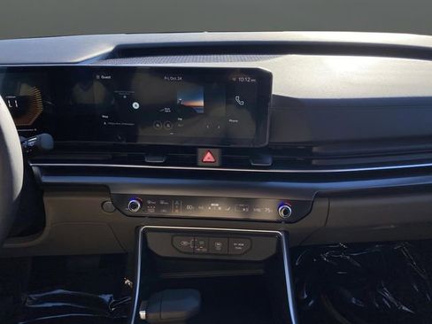 New 2026 Kia Carnival image 8