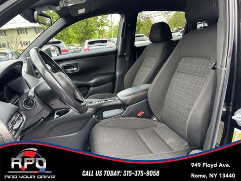 Used 2023 Honda HR-V Sport image 13