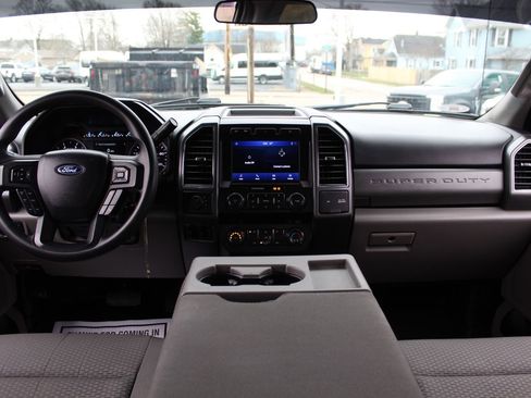 Used 2020 Ford F250 XLT image 10