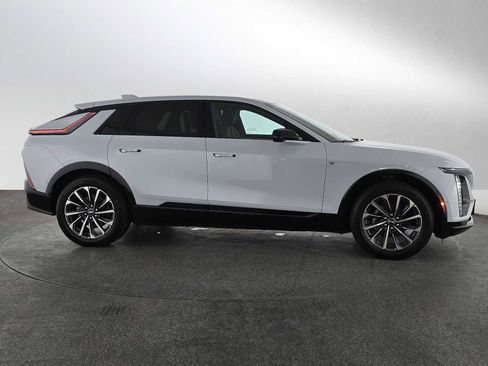 New 2026 Cadillac Lyriq Sport image 2