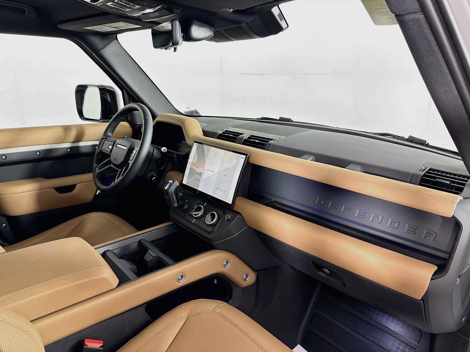 New 2026 Land Rover Defender 110 X-Dynamic SE AWD/4WD image 29