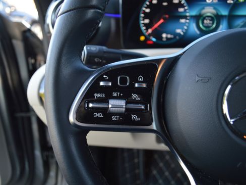 Used 2023 Mercedes-Benz CLA 250 image 15