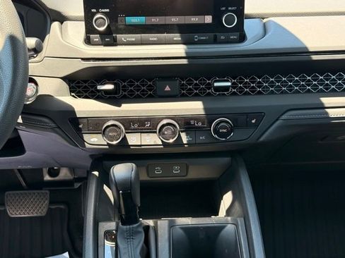 Used 2023 Honda Accord EX image 27