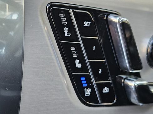 New 2026 Cadillac Vistiq Sport image 30