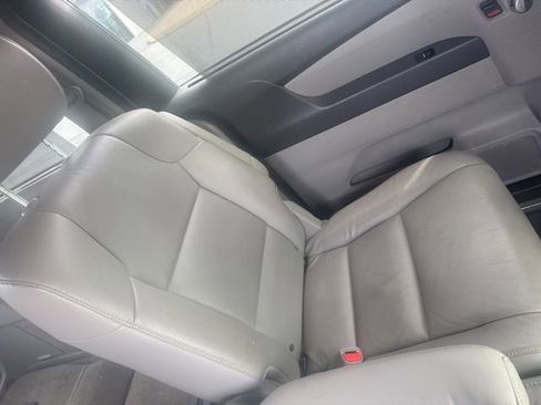 Used 2014 Honda Odyssey Touring image 17