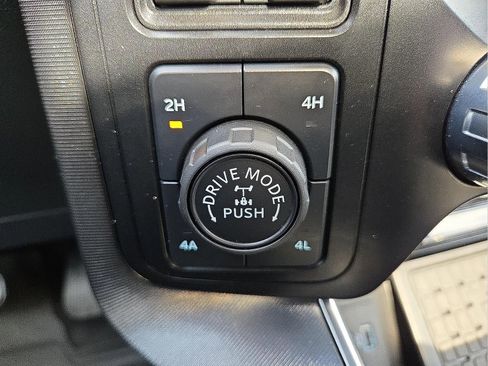 Used 2023 Ford F150 Platinum w/ Equipment Group 701A High image 22