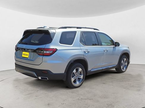 New 2026 Honda Pilot EX-L image 5
