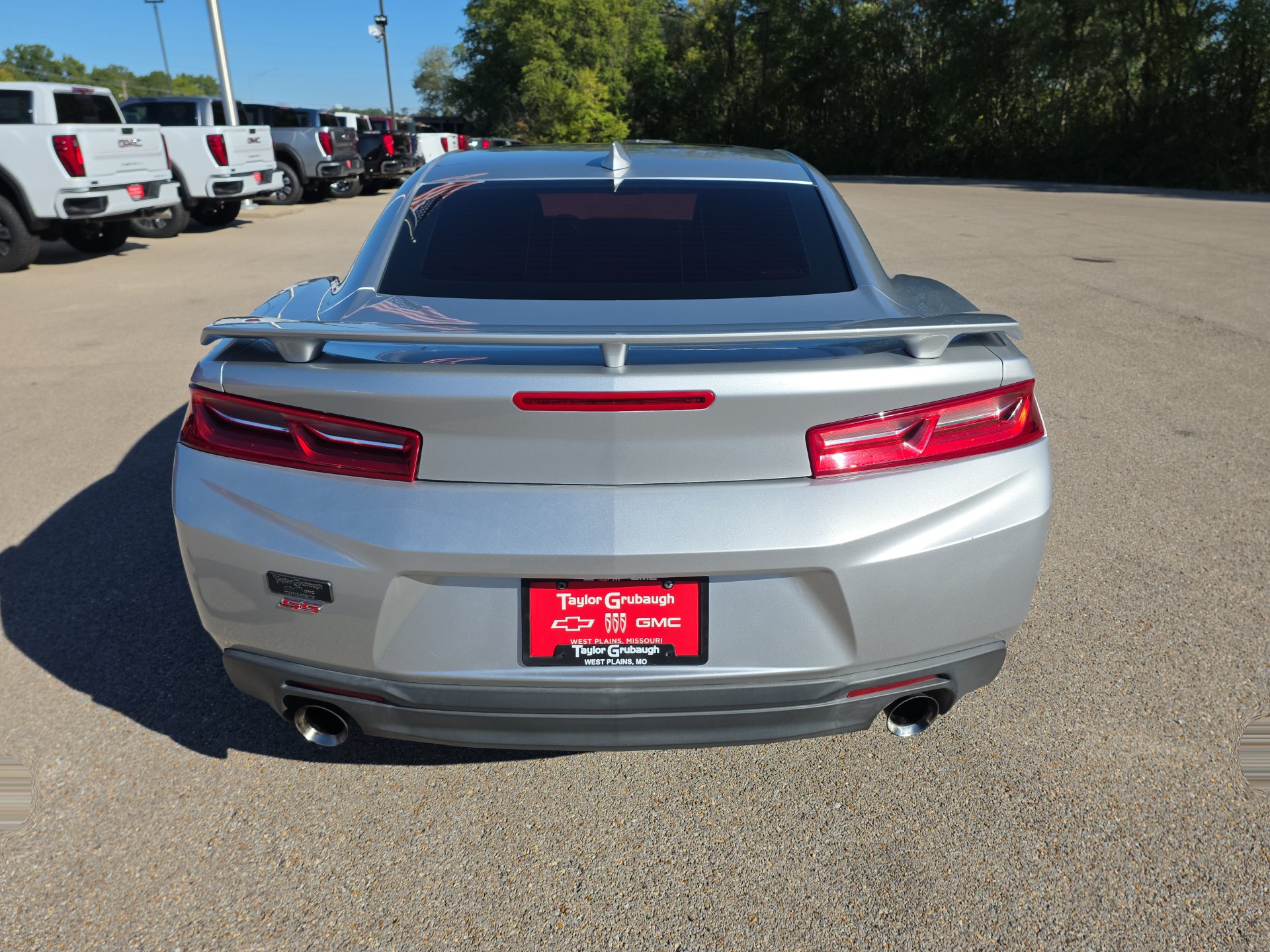 Used 2017 Chevrolet Camaro SS RWD image 7