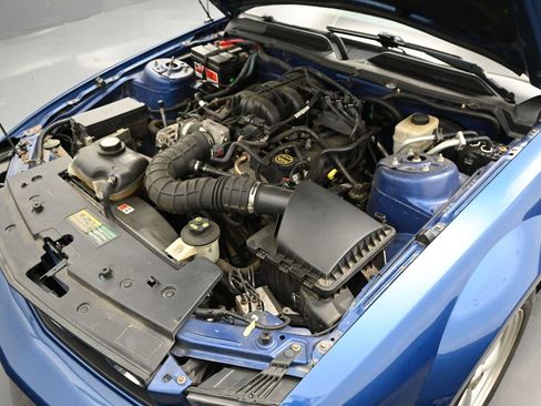 Used 2007 Ford Mustang Coupe RWD image 25