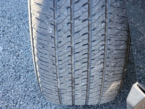 Certified 2022 Chevrolet Tahoe RST w/ Sport Performance Package image 13