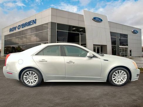 Used 2013 Cadillac CTS Luxury AWD/4WD image 6