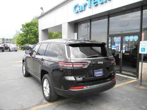 Used 2021 Jeep Grand Cherokee L Laredo w/ Luxury Tech Group I AWD/4WD image 8