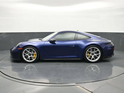 Used 2026 Porsche 911 GT3 RWD image 2