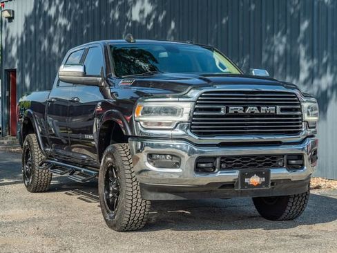 Used 2021 RAM 2500 Laramie AWD/4WD image 8