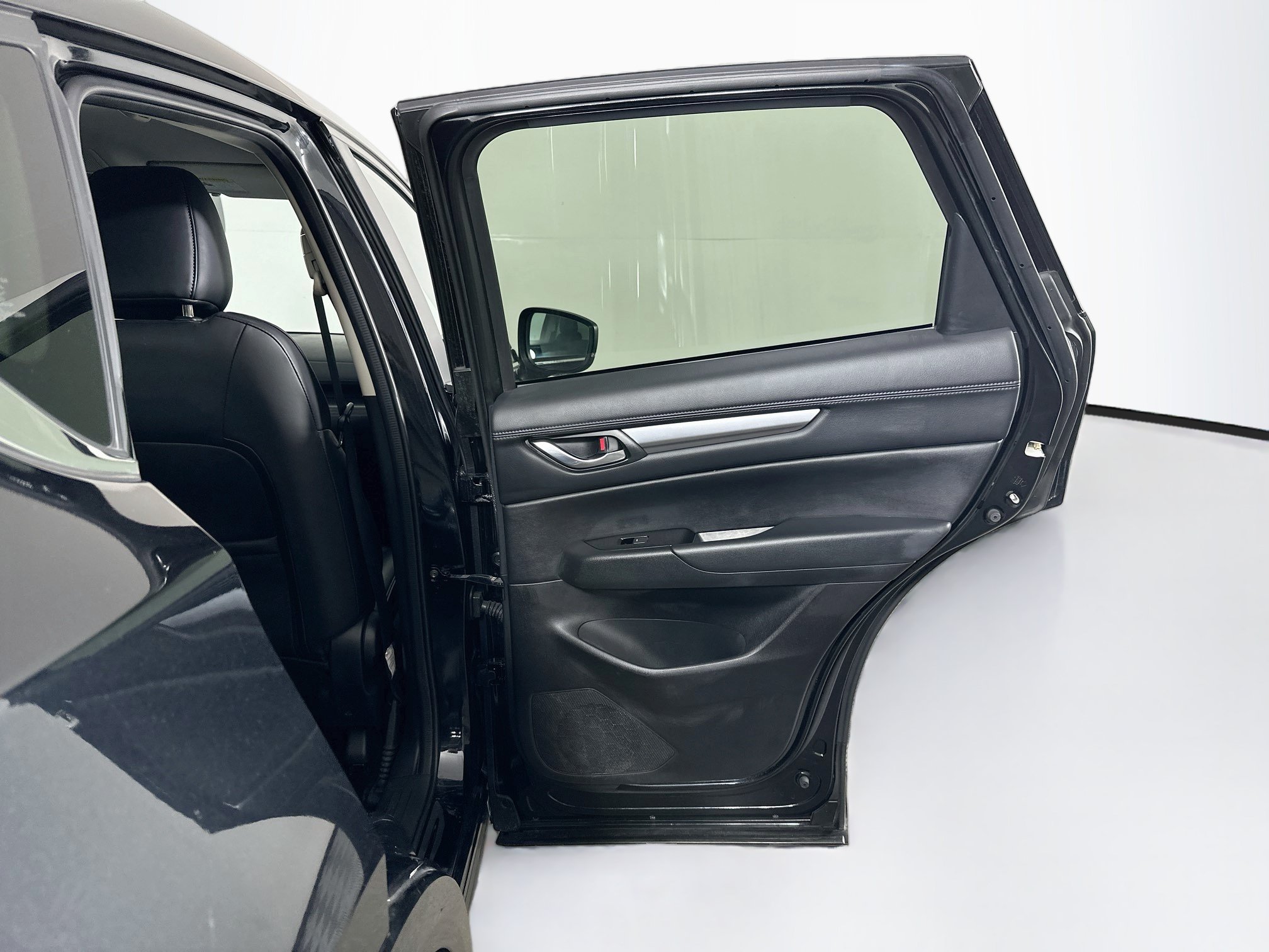 Used 2025 MAZDA CX-5 AWD 2.5 S w/ Select Package image 28