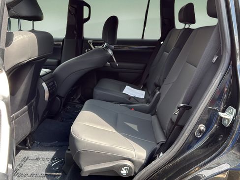 Used 2023 Lexus GX 460 Premium AWD/4WD image 15
