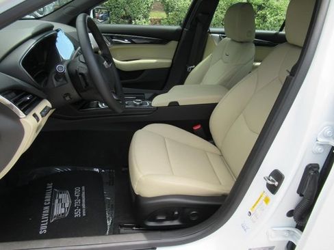 Used 2024 Cadillac CT5 Premium Luxury RWD image 19