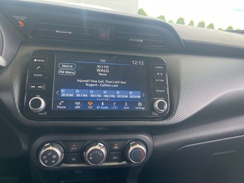 Used 2024 Nissan Kicks SV FWD image 18