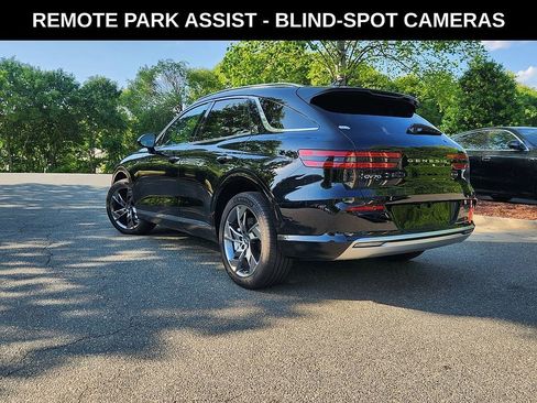 Used 2024 Genesis Electrified GV70 Prestige w/ Prestige Package AWD/4WD image 3
