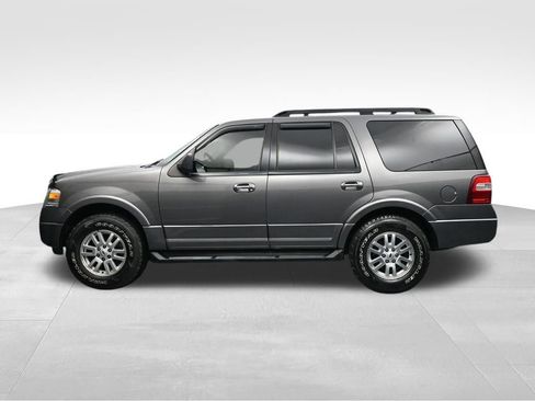 Used 2014 Ford Expedition XLT AWD/4WD image 2