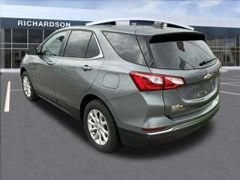 Used 2018 Chevrolet Equinox LT FWD image 10