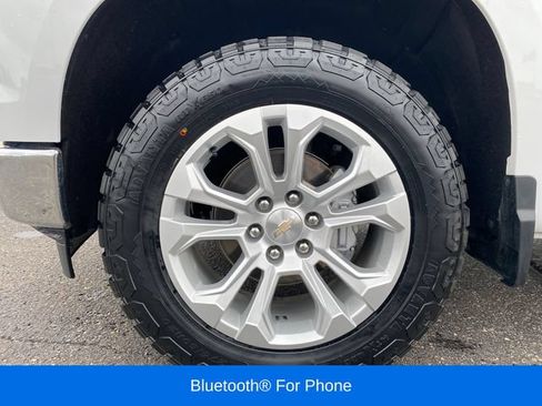 Used 2023 Chevrolet Silverado 1500 LTZ w/ LTZ Premium Package AWD/4WD image 22